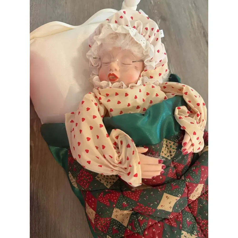 Telco Motionettes Sleeping Mrs. Santa Claus vintage Christmas